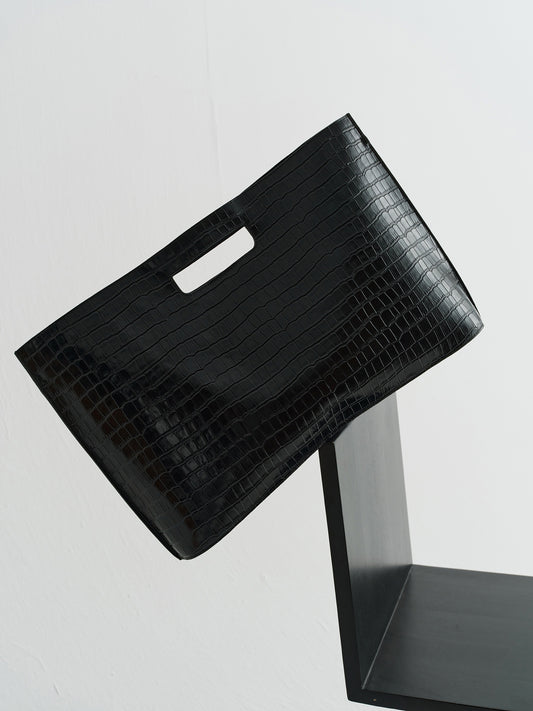 Luma Croc Clutch