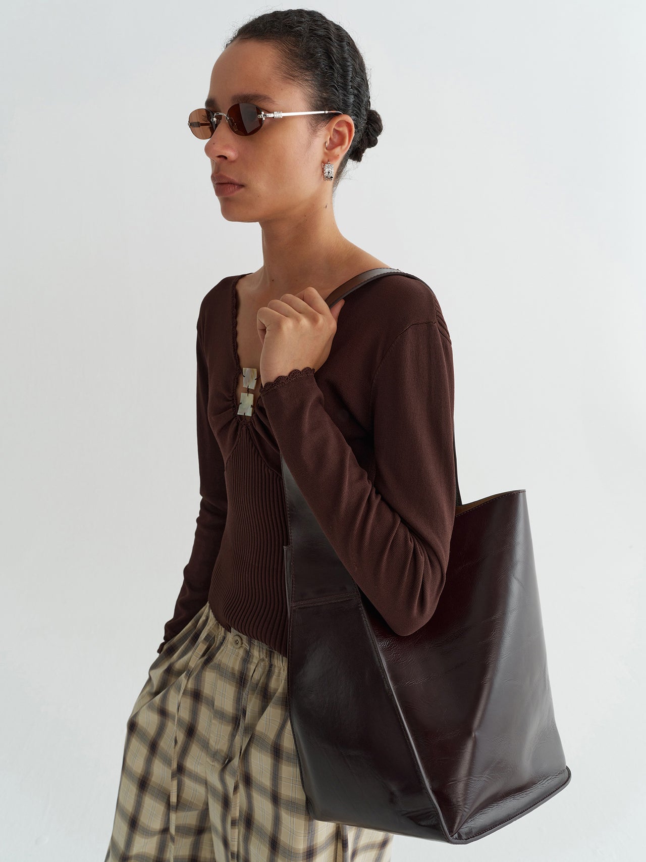 Elara Shell Top