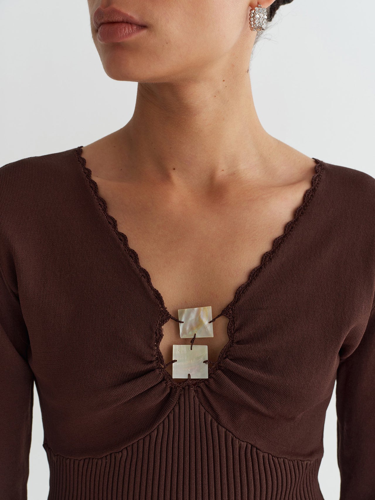 Elara Shell Top
