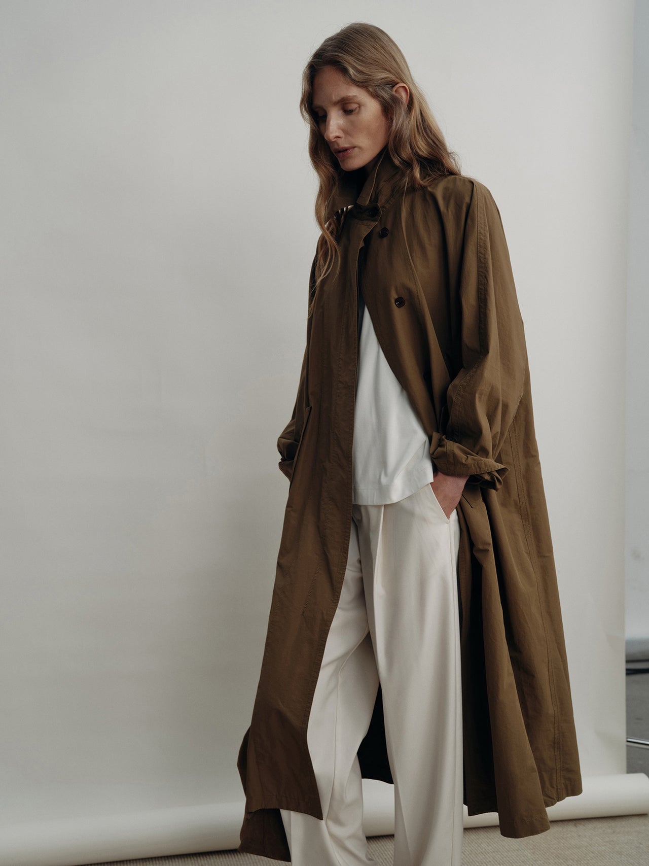Eira Column Trench