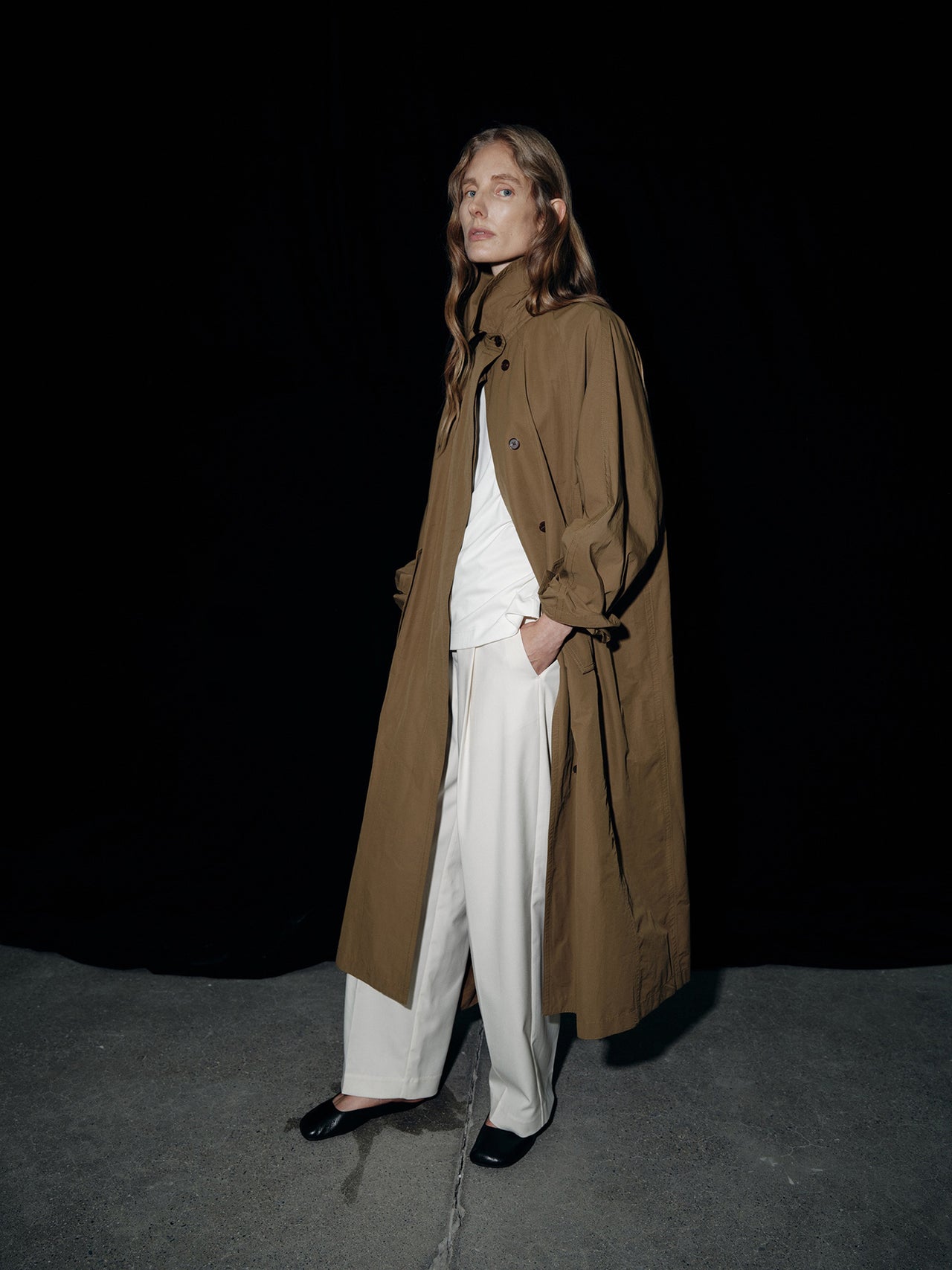 Eira Column Trench