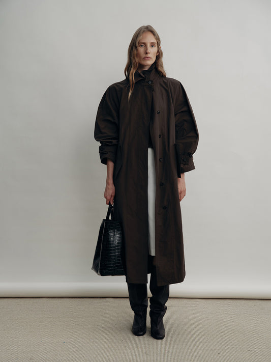 Eira Column Trench