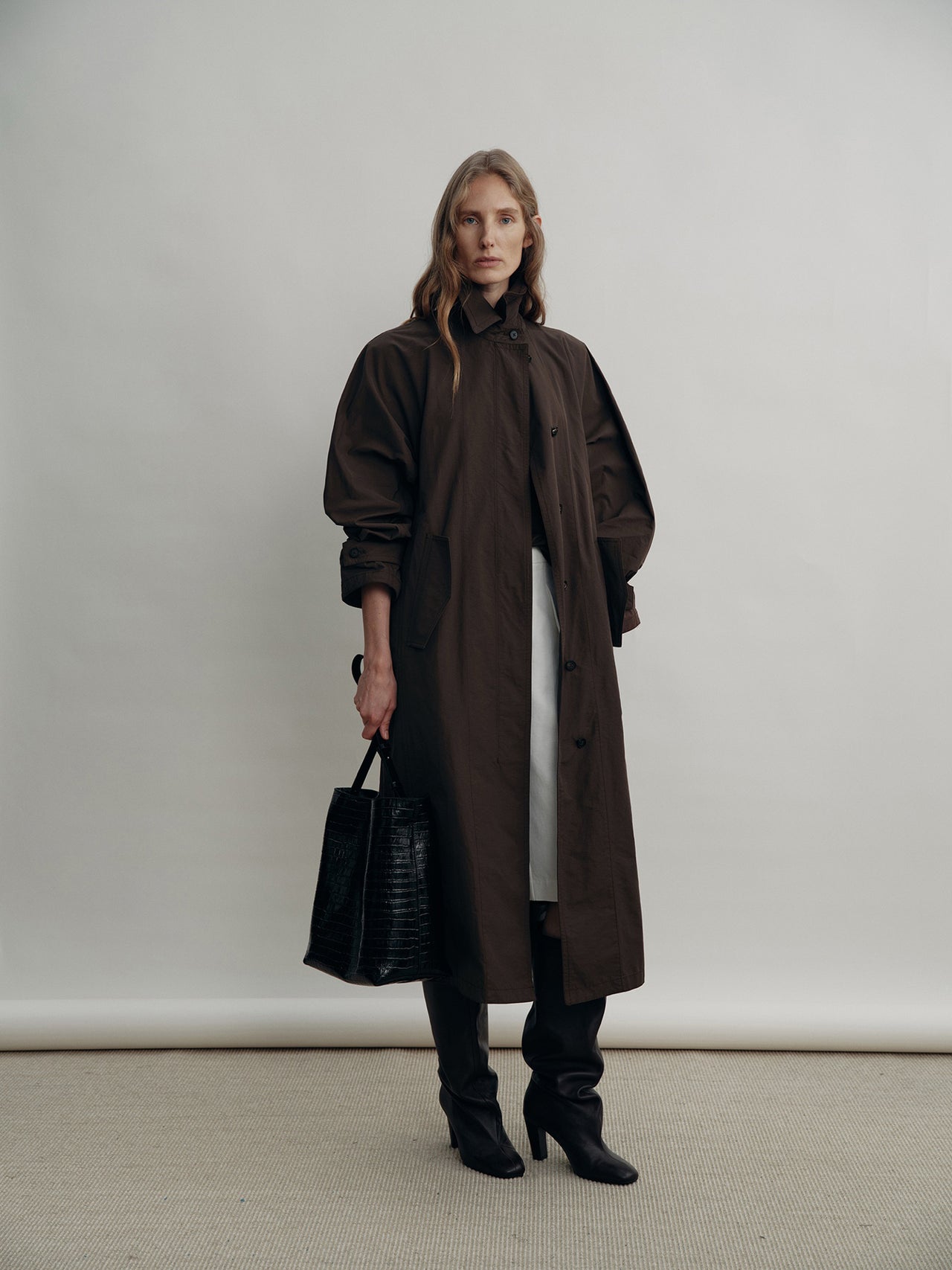 Eira Column Trench