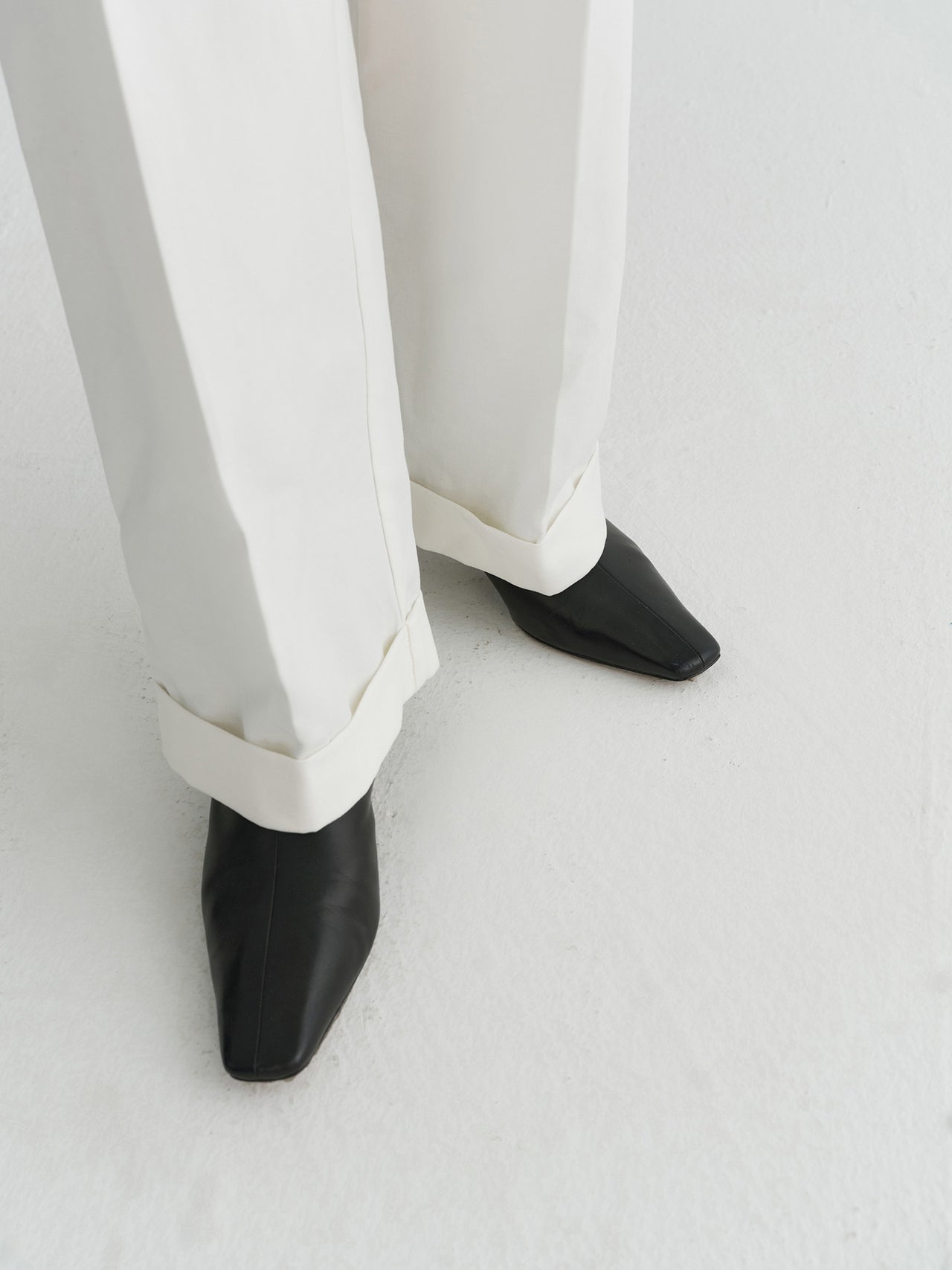 Mora Line Trousers