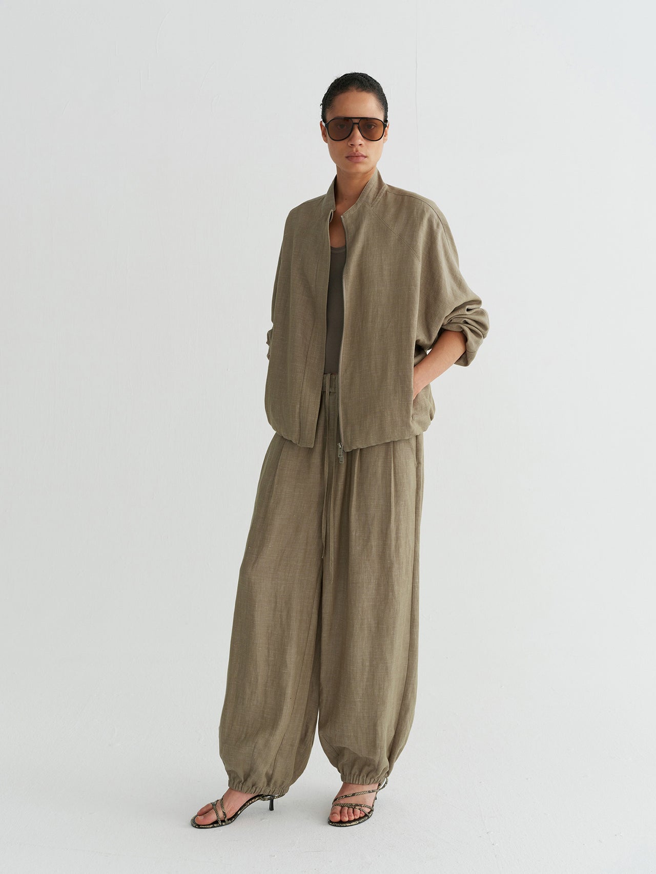Aira Form Jacket