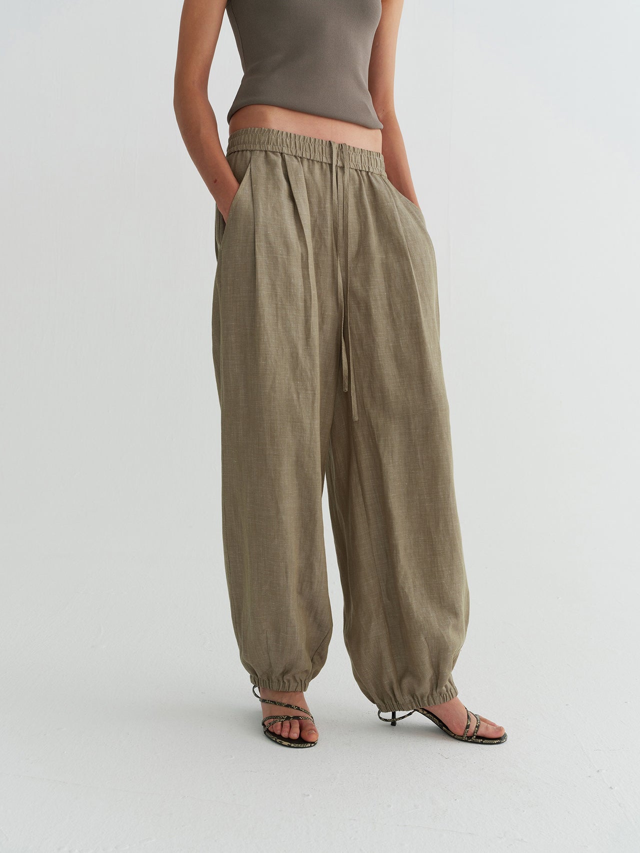 Aira Bloom Pants
