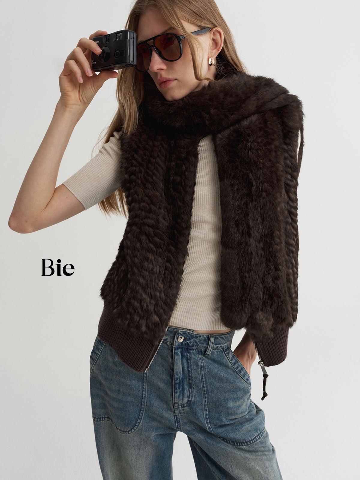 Contour Rabbit Vest