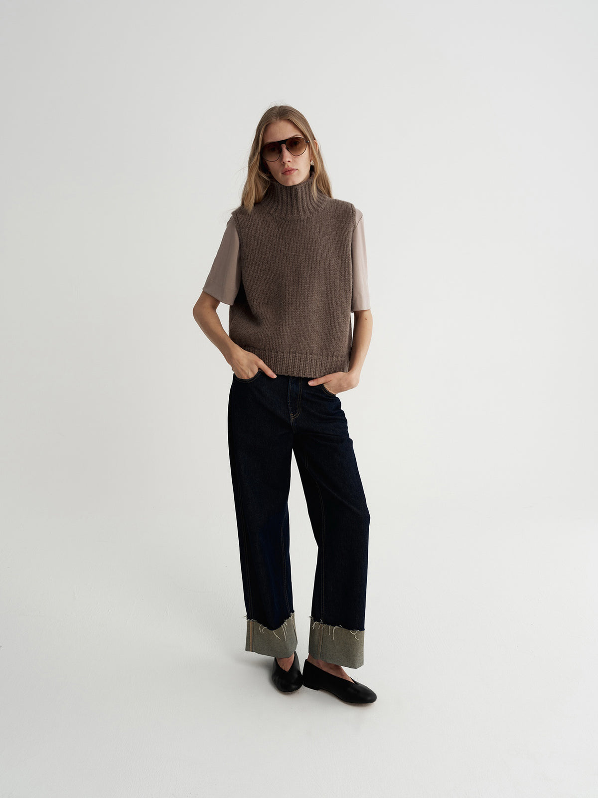 Frame Buckle Vest